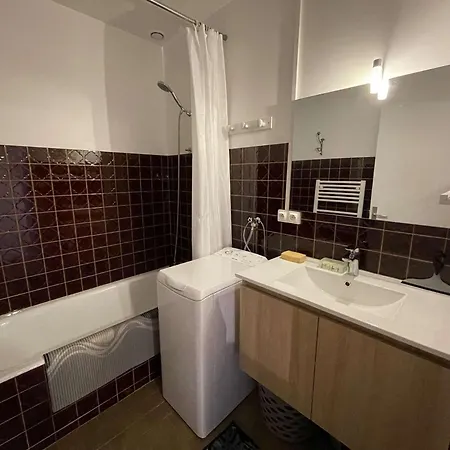 Holiday home Maison Spacieuse, 600m Plage, 6 Couchages, Parking Gratuit, Jardin, Terrasse, Wifi Optionnel - Fr-1-224c-210 Saint-Jean-de-Monts