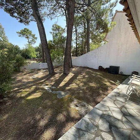 Maison Spacieuse, 600m Plage, 6 Couchages, Parking Gratuit, Jardin, Terrasse, Wifi Optionnel - Fr-1-224c-210 Holiday home Saint-Jean-de-Monts